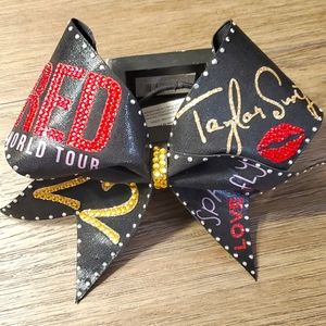 Taylor Swift Cheer Bow